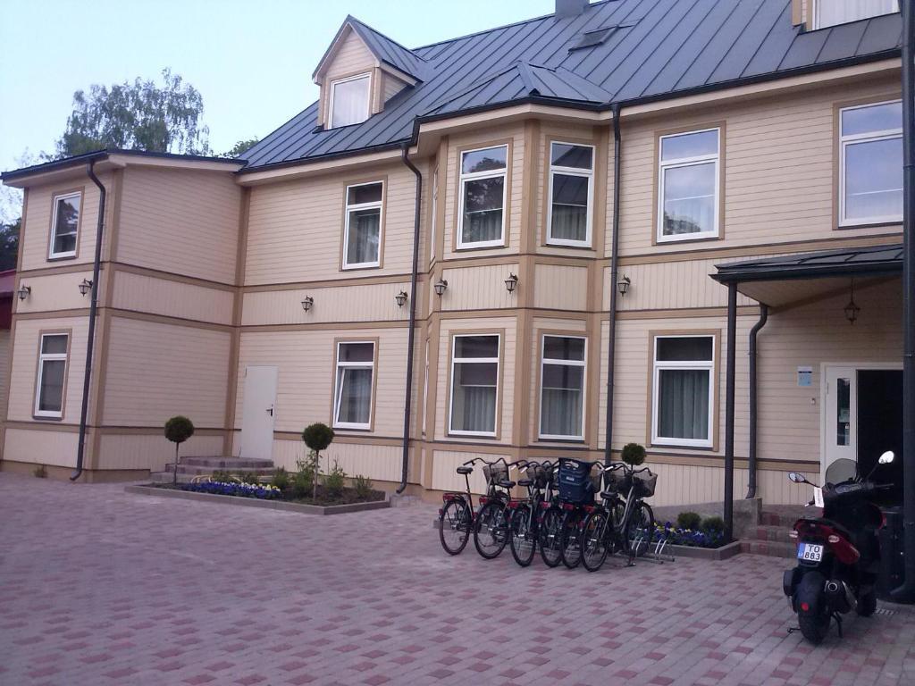 Dzintars Hotel Юрмала Экстерьер фото