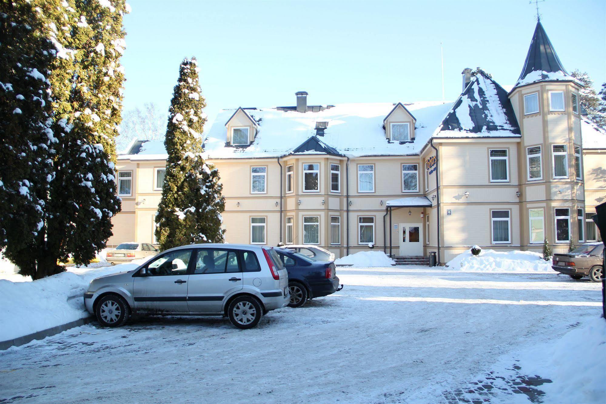 Dzintars Hotel Юрмала Экстерьер фото