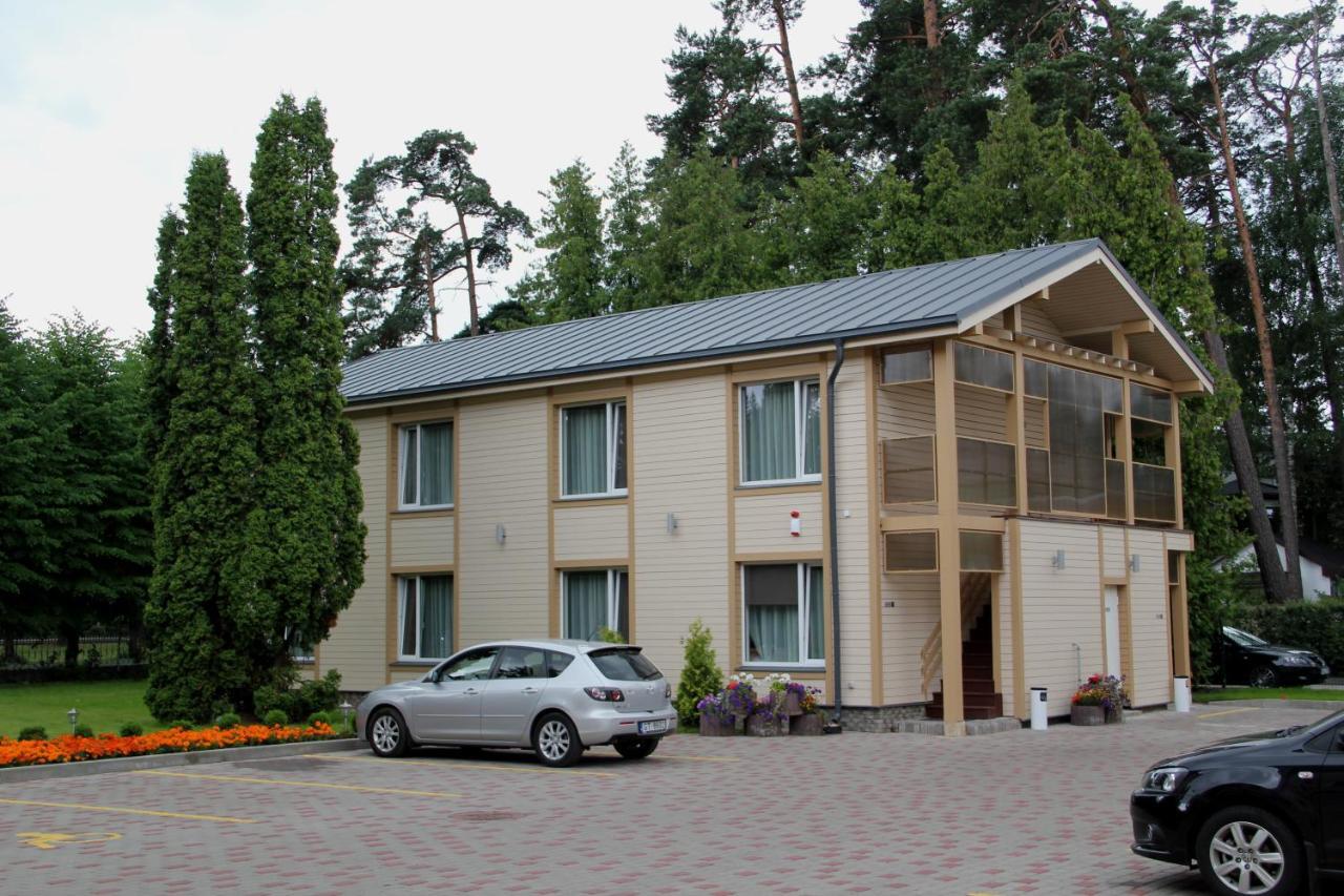 Dzintars Hotel Юрмала Экстерьер фото
